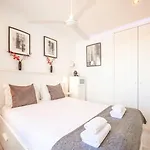 Guestready - Stylish Near Parque Nacoes Appartement Lissabon